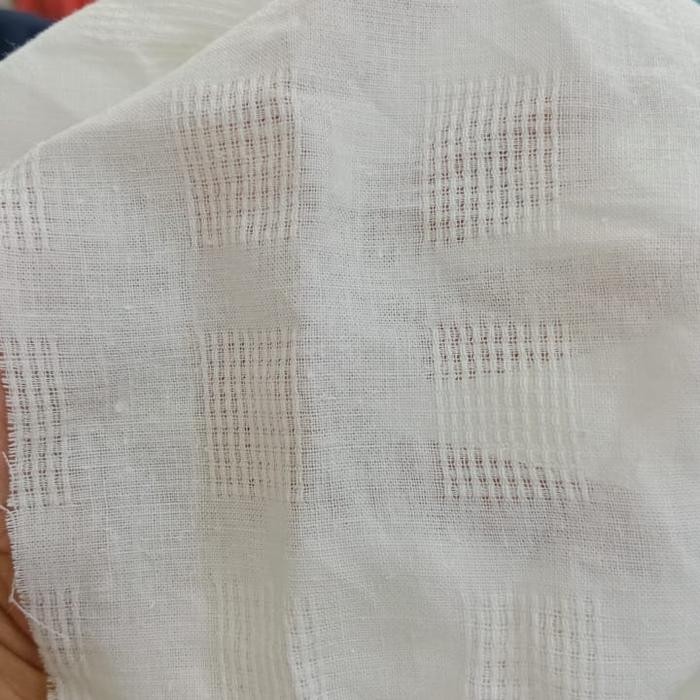 

BAHAN KAIN KATUN LINEN BORDIR WARNA PUTIH, BW, ABU & HITAM HARGA 0,5M KODE 958