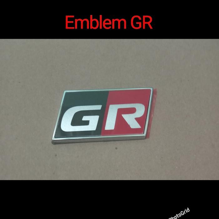 emblem Gr Toyota Fortuner