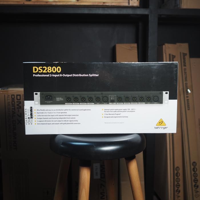 BEHRINGER ULTRALINK DS2800 Audio Distribution Splitter
