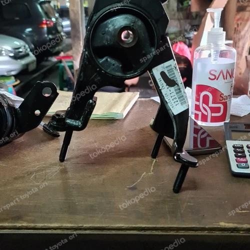 Engine Mounting Belakang / Transmisi Voxy 2017-2022