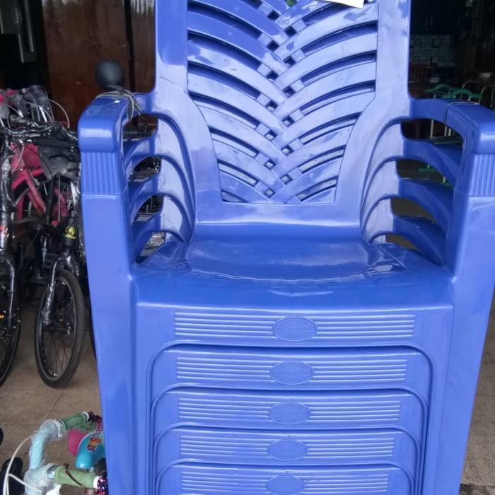 Kursi Plastik Napolly 809 Tangan Sender