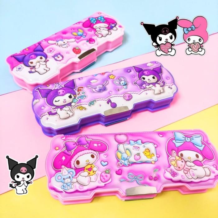 

Tempat Kotak Pensil Anak Magnet 2 Sisi Karaer Sanrio Kuromi Melody Import