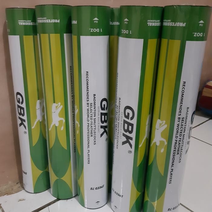 shuttlecock bulu tangkis gbk