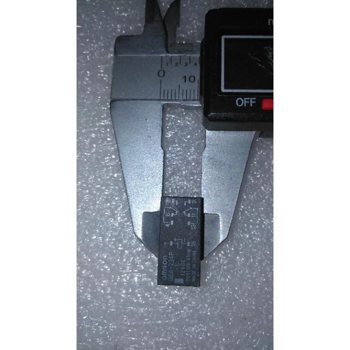 relay omron 12 volt 8 kaki