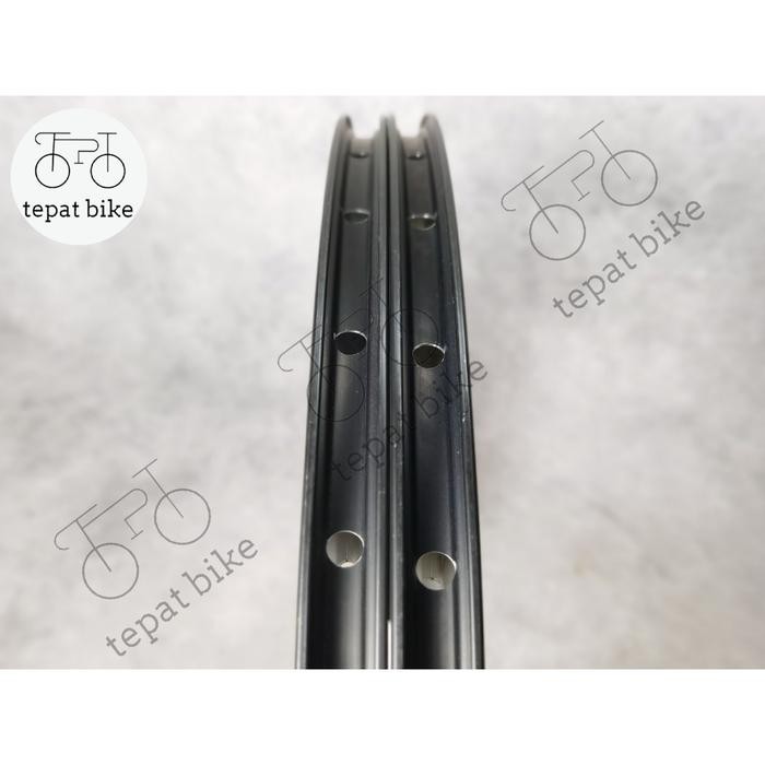 Bebas Ongkir Velg Rims Strummer R700 Alloy Hitam Velg Roadbike 700c 20H 24H 32H