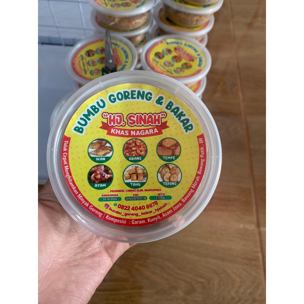 

HJ SINAH BUMBU GORENG DAN BAKAR 200G