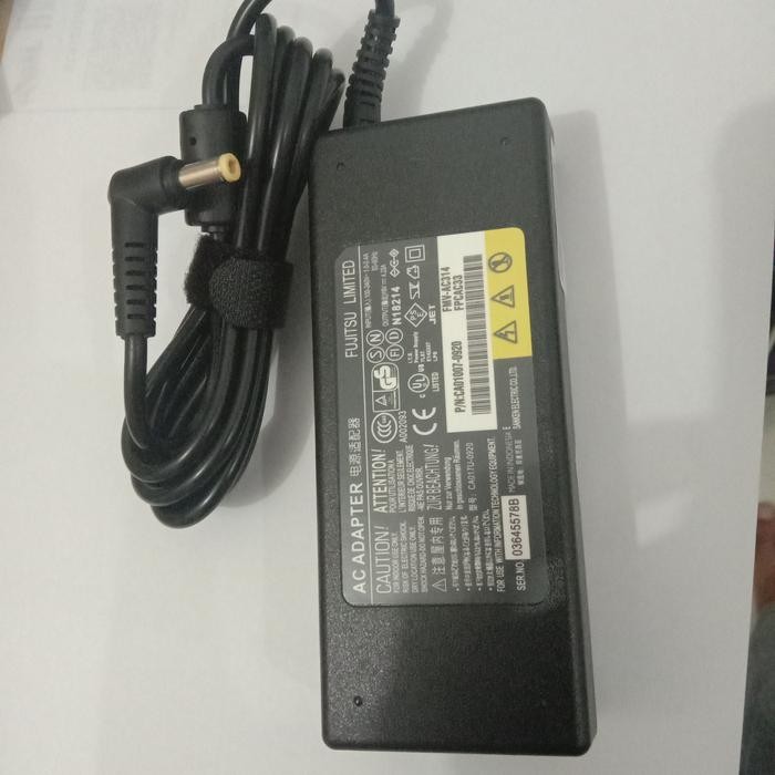 adaptor charger laptop Fujitsu Lifebook LH531 BH531 SH531 LH 531 LH532