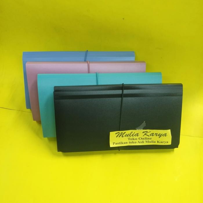 

Map 13 sekat Penyimpan dokumen dan Uang Iuran