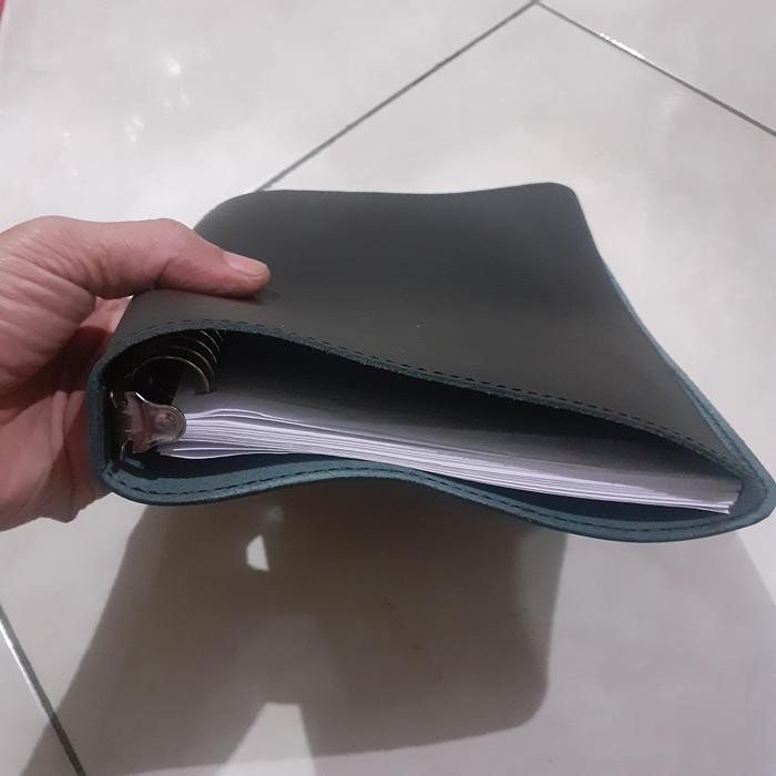 

Cover Binder Loose Leaf A5 Kulit Asli Kode 1296