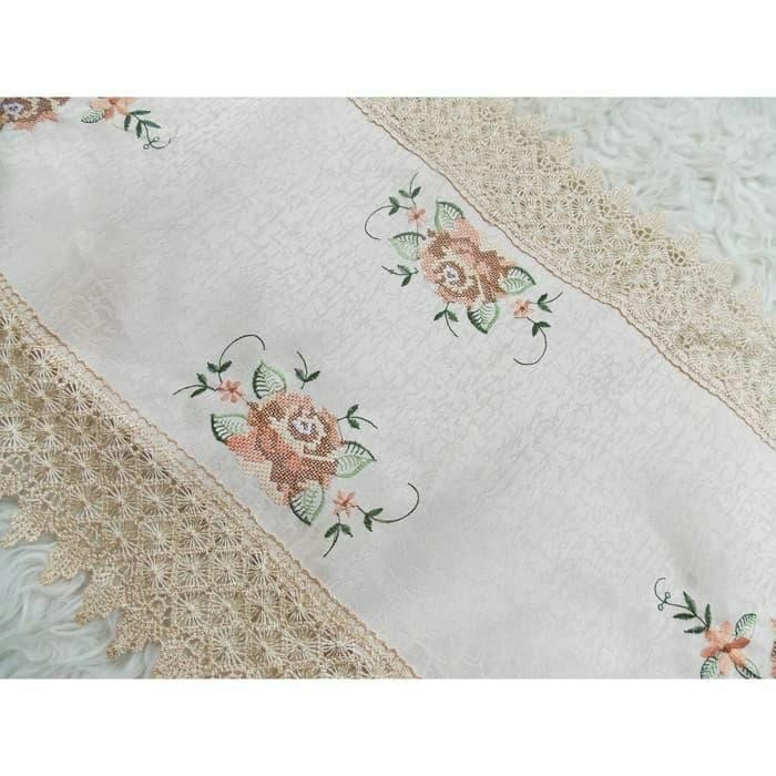 ID TAPLAK MEJA TAMU SHABBY SERAT NANAS MOTIF SULAM STRIMIN