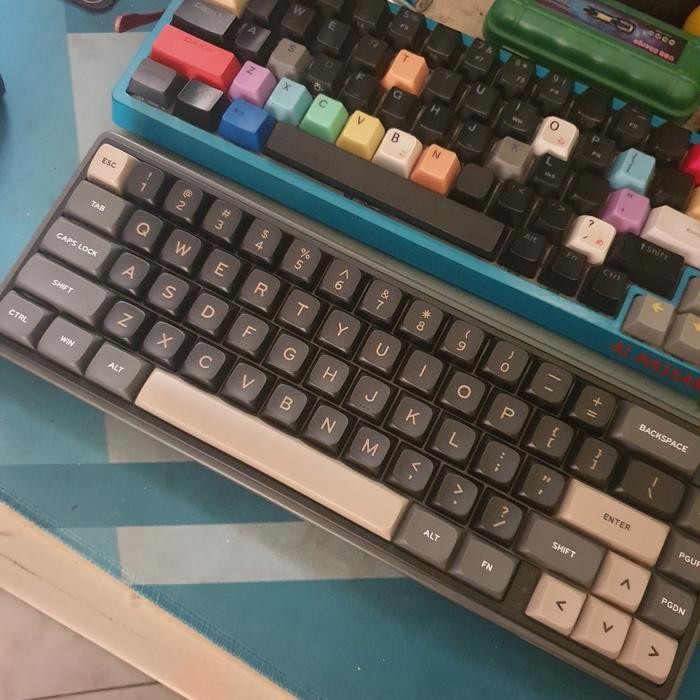 [Expert] Mechanical Keyboard RK65 Gasket Wired r k 65