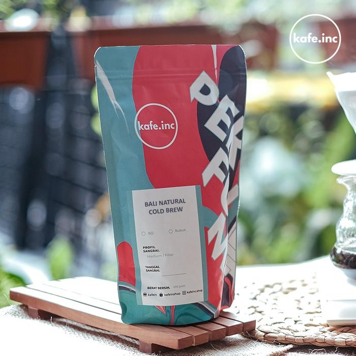 

KOPI ARABIKA BALI NATURAL COLD BREW PERFUME SERIES 200 GRAM KAFEIN