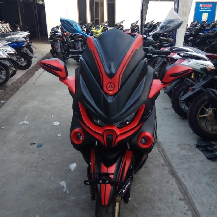PREMIUM Body Predator Nmax Old Full Set ( 2015 - 2019 ) Hitam Dop Merah