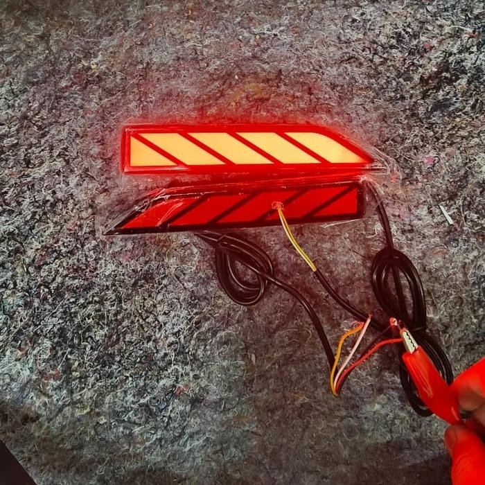 Lampu bumper avanza veloz reflektor led bumper veloz A Car