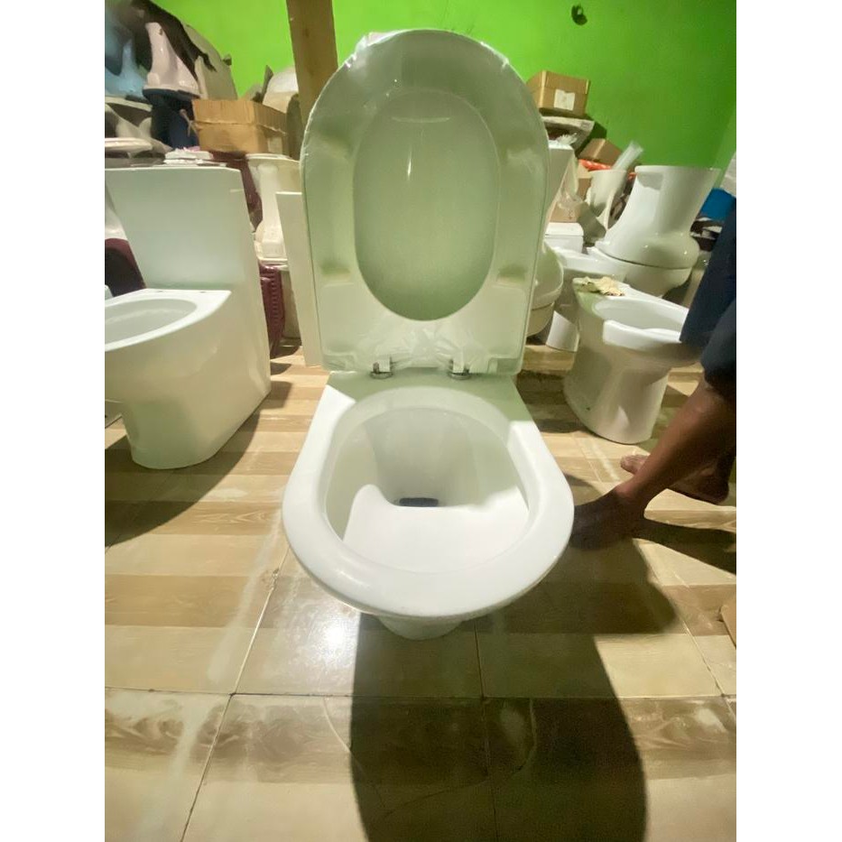 TOTO CLOSET DUDUK DUAL FLUSH SW 862 JP