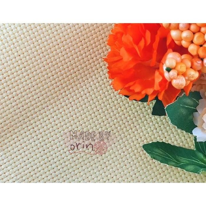 Kain Strimin Kotak Besar / Strimin Tebal 11 CT Kain Sulam Kristik Kain