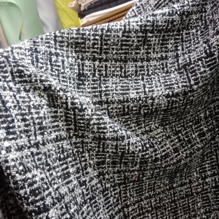 bahan kain /tweed chanel/wol 50cm