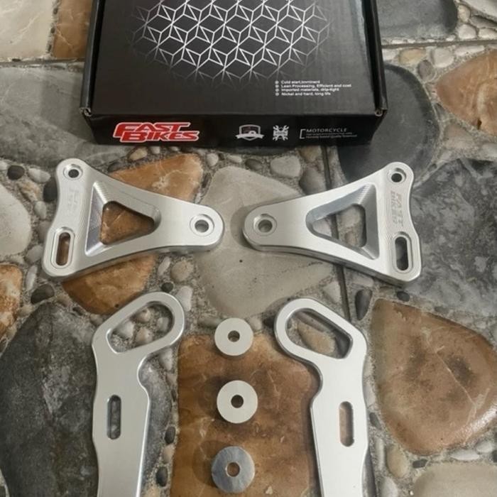 Breket Kupingan Lampu Bulat Model Ninja Cnc Fast Bikes Universal