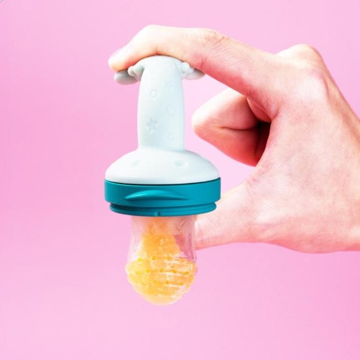 JTTOP" EMPENG BUAH CONE / FRUIT FEEDER STICK GENGGAM DOT BUAH