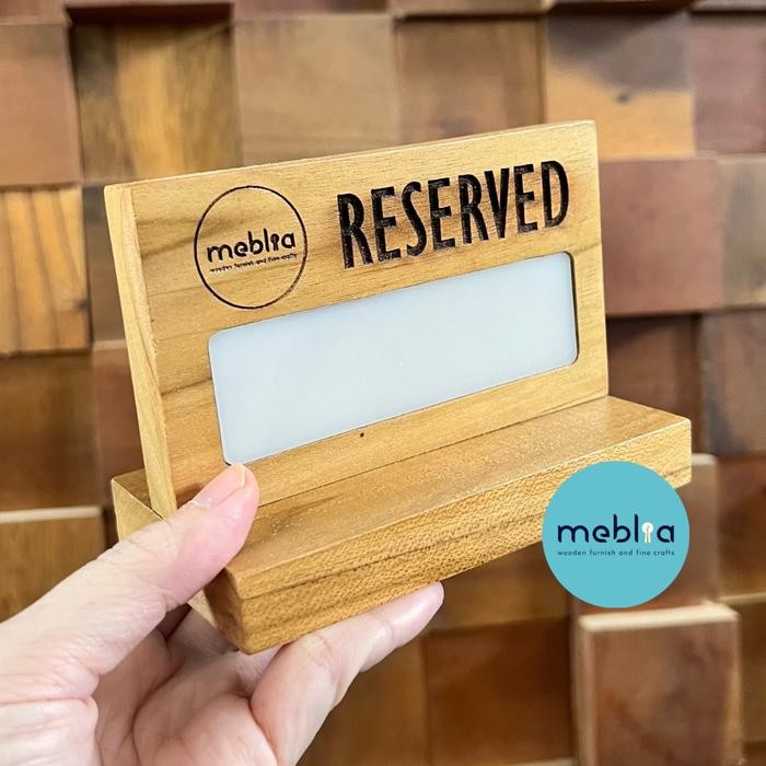 

Hilda Wooden Reserved Board Papan Reserved Kayu dengan Papan Tulis