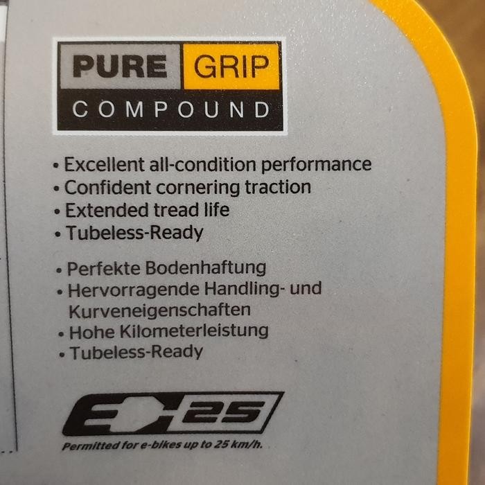 BAN CONTINENTAL RACE KING SHIELDWALL 27.5X2.20