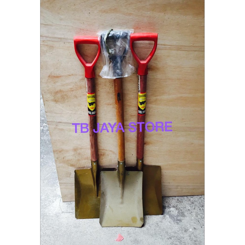 Sekop Skop Shovel Tukang / Tanah/ Pasir / Skop Bangunan Cap Buaya Terlaris