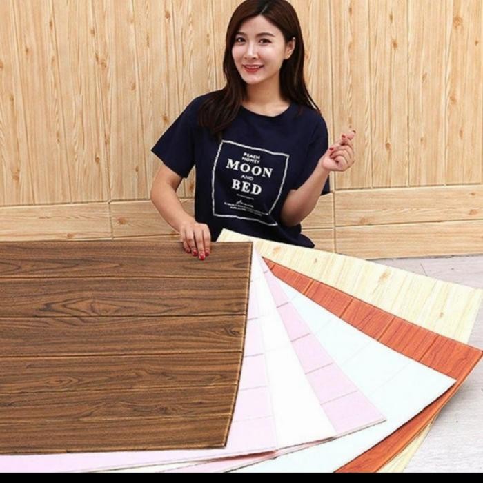 MARI MILIKI- WALLPAPER FOAM STIKER 3D KAYU