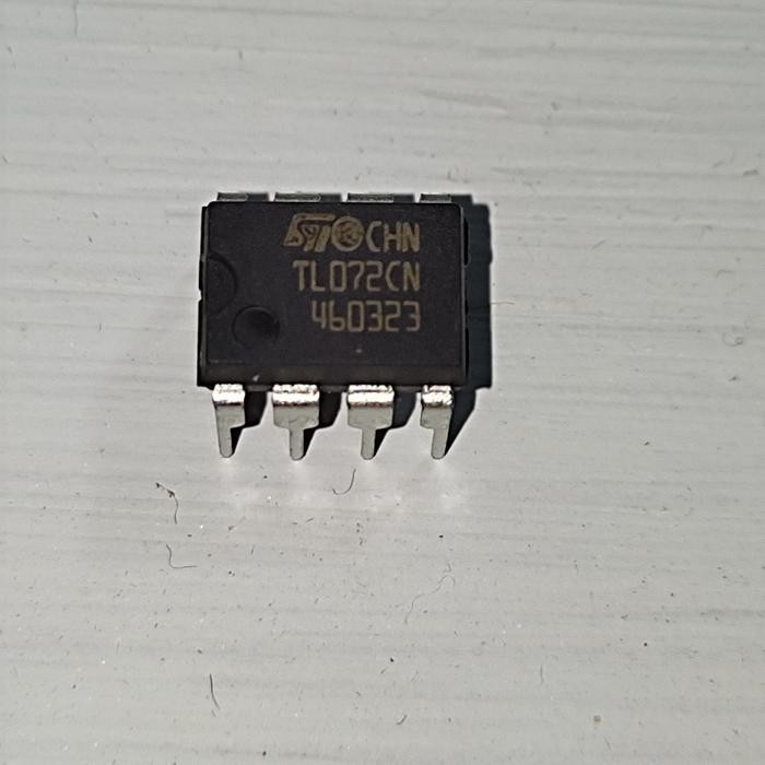 ic opamp TL 072 ST original NOS