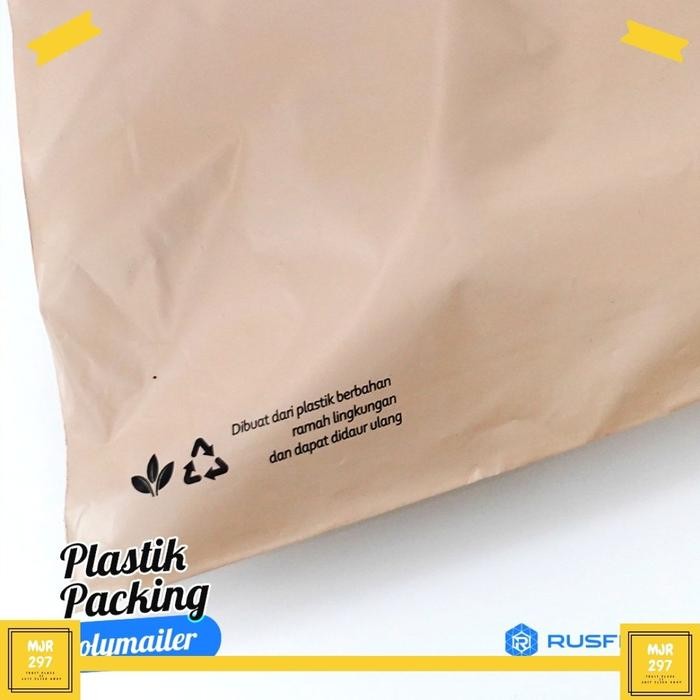 

AMPLOP PLASTIK POLYMAILER - RUSFET ( NUDE PINK ) 14CM X 22CM KODE 823