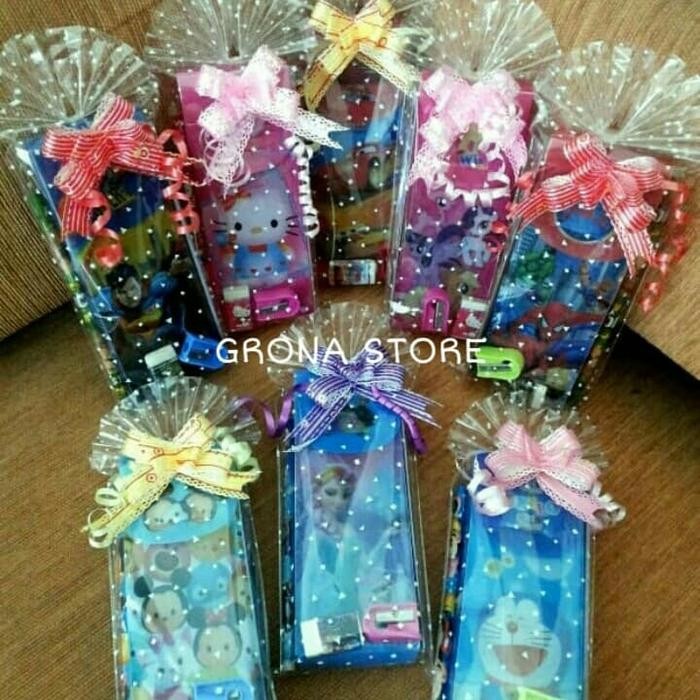 

READY Paket Alat Tulis / Paket Bingkisan Ulang Tahun / Souvenir / Doorprize