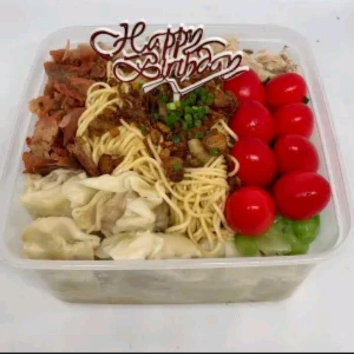 

Mie Bakmi Tiong Sim Ulang Tahun / Paket Birthday Bak mi Tiongsim
