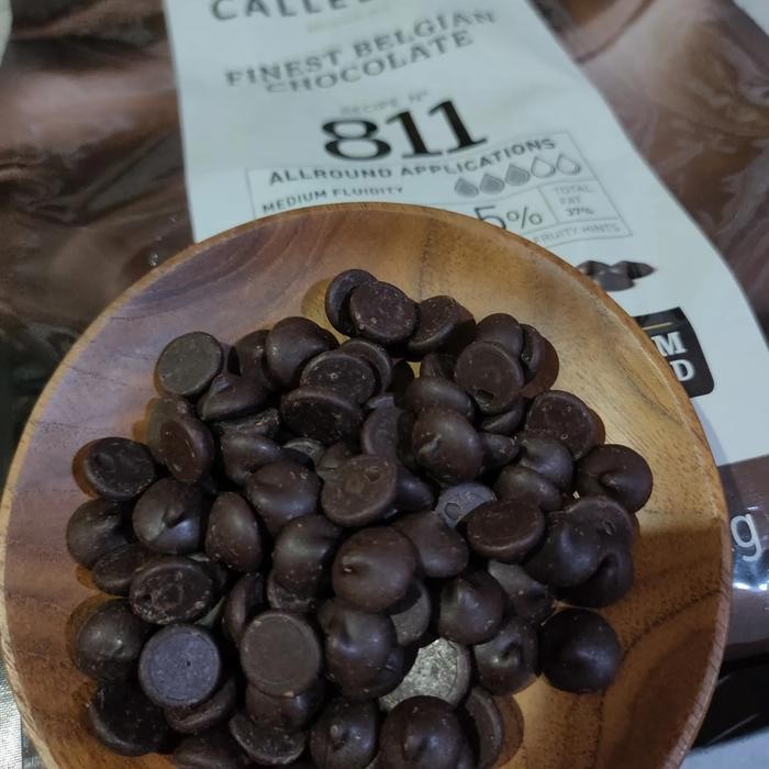 

FyZ CALLEBAUT 811 DARK CHOCOLATE 54.5 % 1 KG