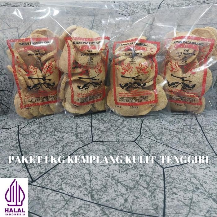 

TERLARIS PAKET 1 KG KEMPLANG KULIT IKAN TENGGIRI KHAS PALEMBANG Makanan READY STOCK