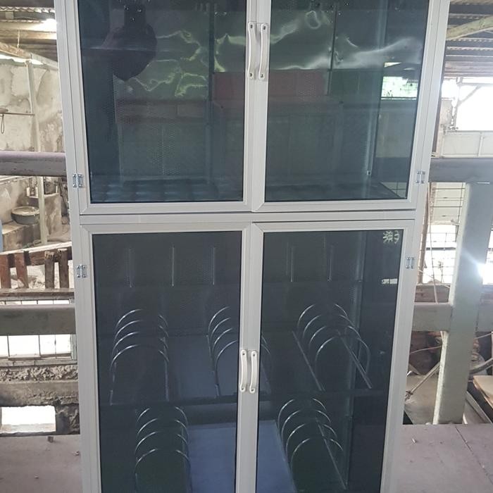 Terbaru Lemari Piring Kaca 2 Pintu +