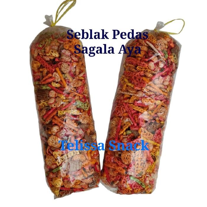 

Telissa Snack Seblak Kerupuk Sagala Aya Gurih Pedas 1 Kg 1/2 Kg 1/4 Kg Campur Aroma Daun Jeruk