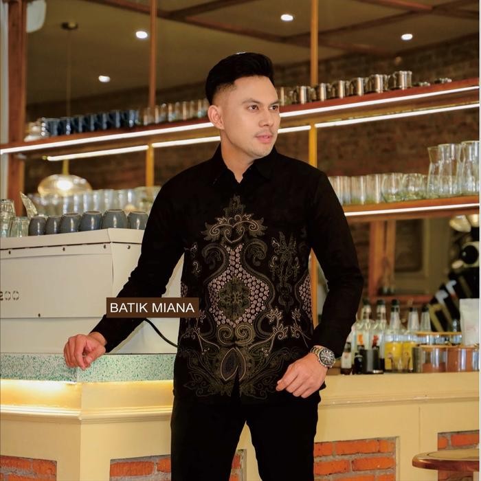 NEW Kemeja Batik Slimfit CAKRA HITAM Bahan Katun Halus Lapis Furing Outfit Kondangan Cowok Keren