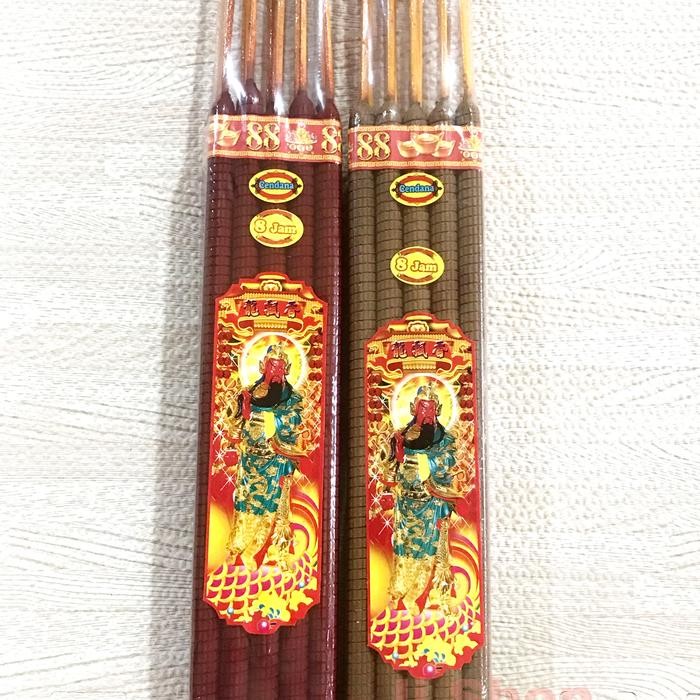 Hio Wangi Cendana 8Jam Isi 15 Batang Gratisongkir