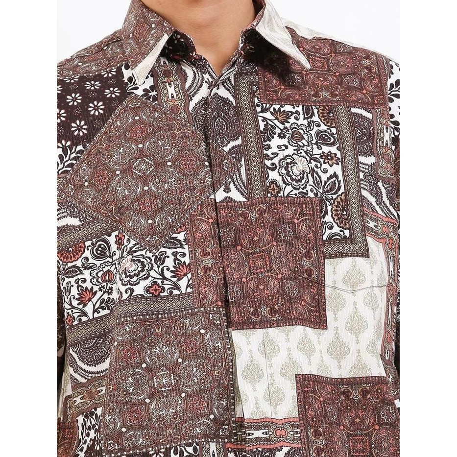Arjuna Weda Hem Batik Pria Motif Kontemporer - Regular Fit Bahan Semi Sutra Dobby Lengan Pendek