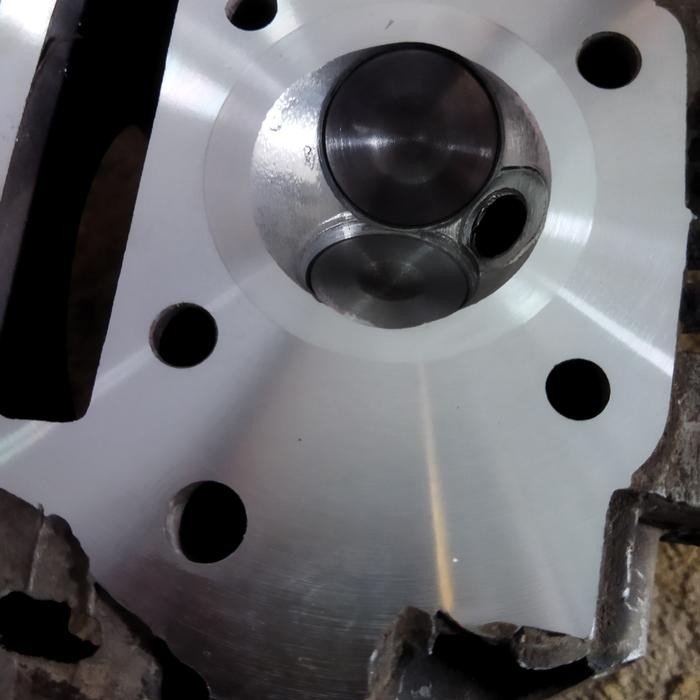 cyilinder head kop head kop grand astrea c700 prima star klep 22-25