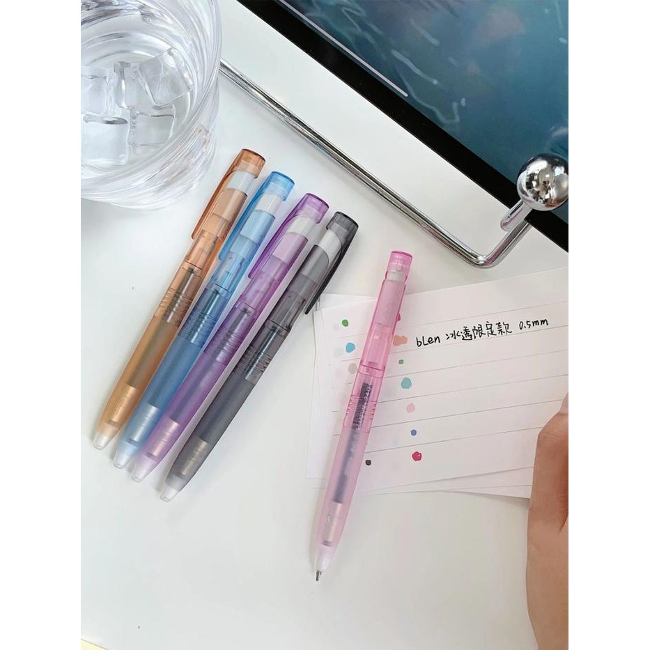 

Zebra Blen Transparan 0.5mm / Pulpen Gel Blen 0.38mm 100% Original