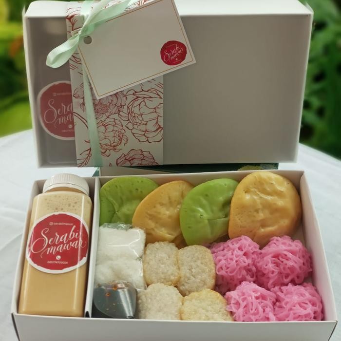 

Hampers Serabi Mawar Isi 12 Buah