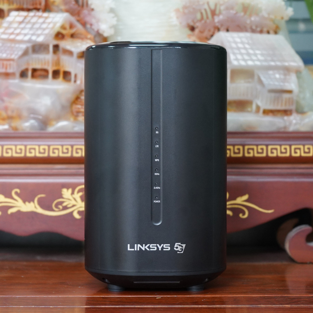 Linksys 5G WiFi 6 Router FGW3000 Qualcomm Snapdragon X55 5G Modem + Qualcomm Dual-band 6-Streams, 3