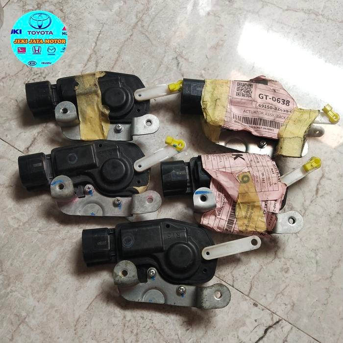 Actuator Motor Door Lock Bagasi Granmax Luxio Original