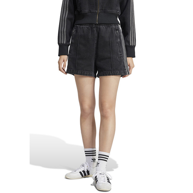 ADIDAS Adicolor Denim Firebird Shorts Wanita