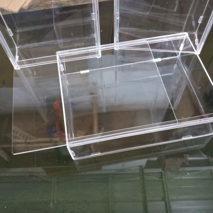 

box acrylic sliding 30x30x10