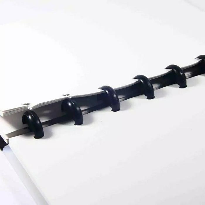 

Terlaris- Lyra Sketch Book A5 Buku Gambar