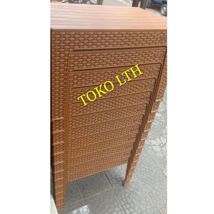 Meja Plastik Persegi Panjang Motif Rotan Anyaman Napolly / Meja Teras