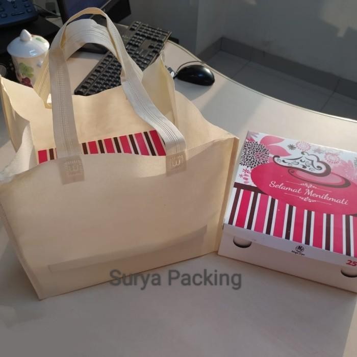 (Expert) goodie bag tas kotak nasi /kotak kue /box