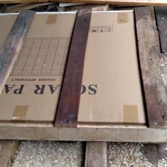 

Promo Palet Packing Kayu Untuk Pv 220Wp 310Wp 370Wp 400Wp 550 700Wp Solar Panel Palet Kayu
