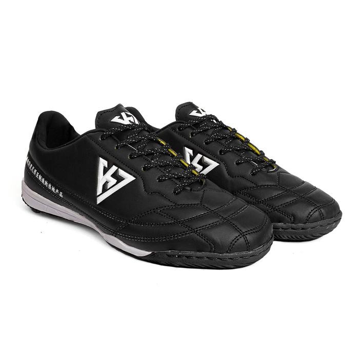 K7 - Sepatu Futsal IC Classic Dewasa Anak - Black White specs lightspeed 2 carbon sepatu futsal